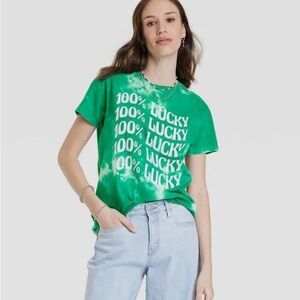 NWOT Doe - 100% lucky t - size l